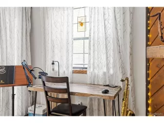 Photo #5: 9987093 Listing