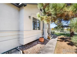 Photo #2: 998714 Listing