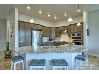 Photo #6: 998726 Listing 