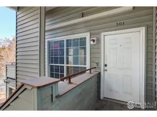 Photo #2: 998809 Listing