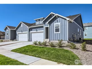 Photo #3: 998909 Listing