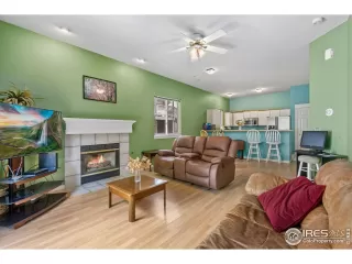 Photo #3: 998914 Listing