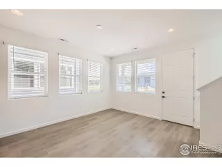 Photo #6: 998927 Listing 