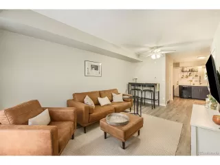 Photo #2: 9989398 Listing