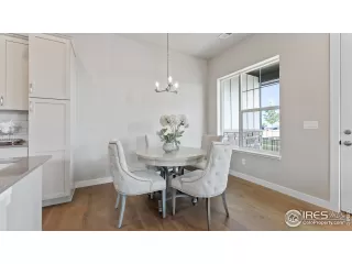 Photo #4: 999002 Listing 