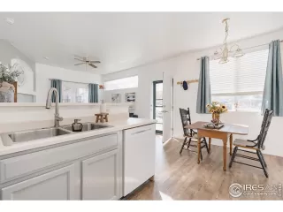 Photo #4: 999042 Listing