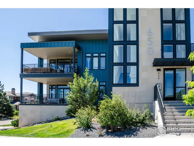 MLS: 999064 Condo For Sale
