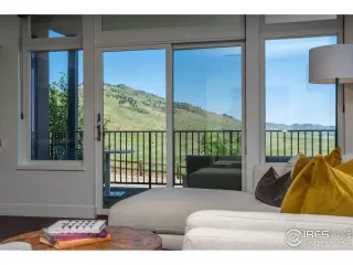 Photo #4: 999064 Listing 