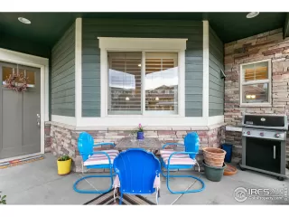 Photo #2: 999182 Listing