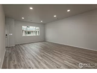 Photo #1: 999191 Listing 