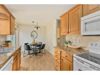 Photo #6: 999212 Listing 