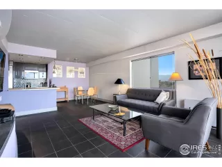 Photo #5: 999233 Listing