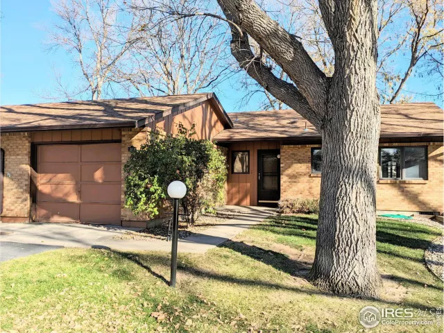 MLS: 999238 Condo For Sale