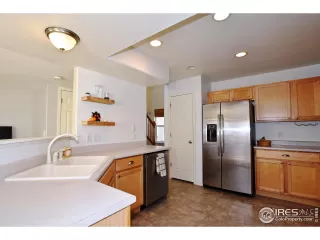 Photo #6: 999263 Listing