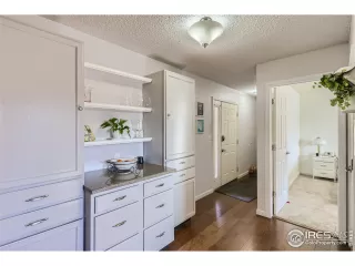Photo #3: 999349 Listing 