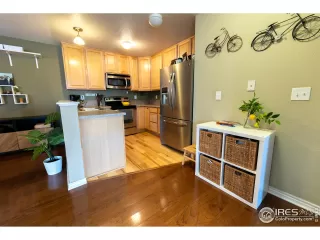 Photo #2: 999411 Listing 