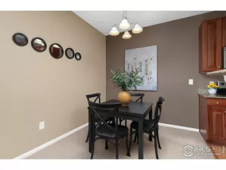 Photo #5: 999440 Listing