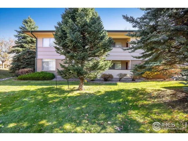 MLS: 999457 Condo For Sale