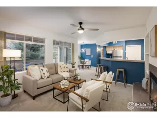 Photo #3: 999457 Listing