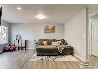 Photo #2: 999492 Listing