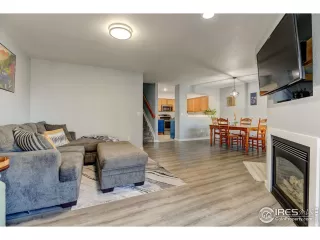 Photo #3: 999492 Listing