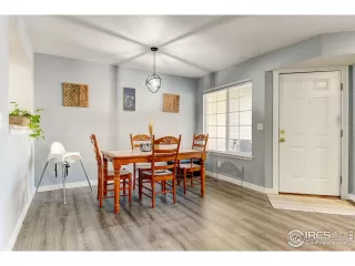 Photo #6: 999492 Listing