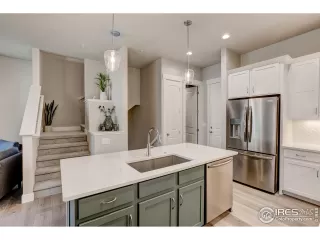 Photo #4: 999679 Listing 