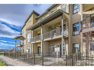 Photo #4: 999706 Listing