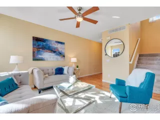 Photo #5: 999734 Listing