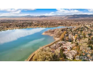 Photo #1: 999918 Listing