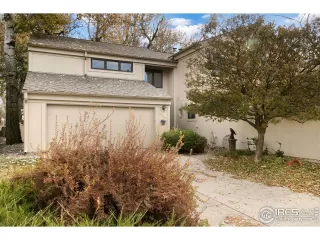 Photo #6: 999918 Listing