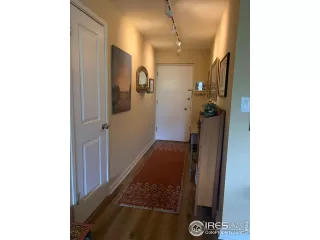 Photo #6: 999945 Listing