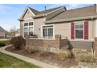 Photo #2: 999975 Listing