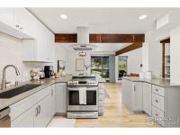 More Details about MLS # 1033544 : 4100 GREENBRIAR BLVD BOULDER CO 80305