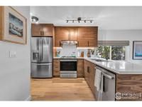 More Details about MLS # 924216 : 1860 WALNUT ST # 4